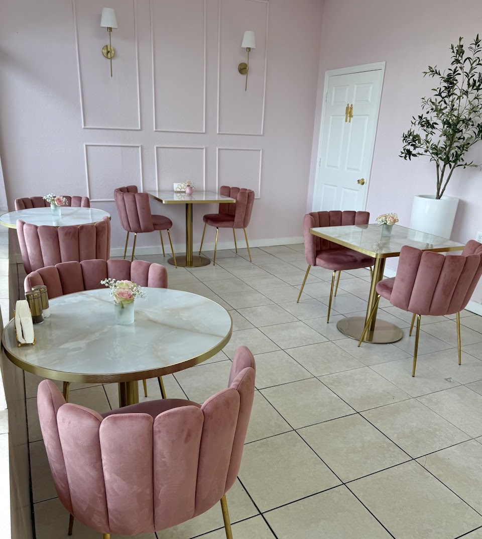 Claudia's Bakery Cafe