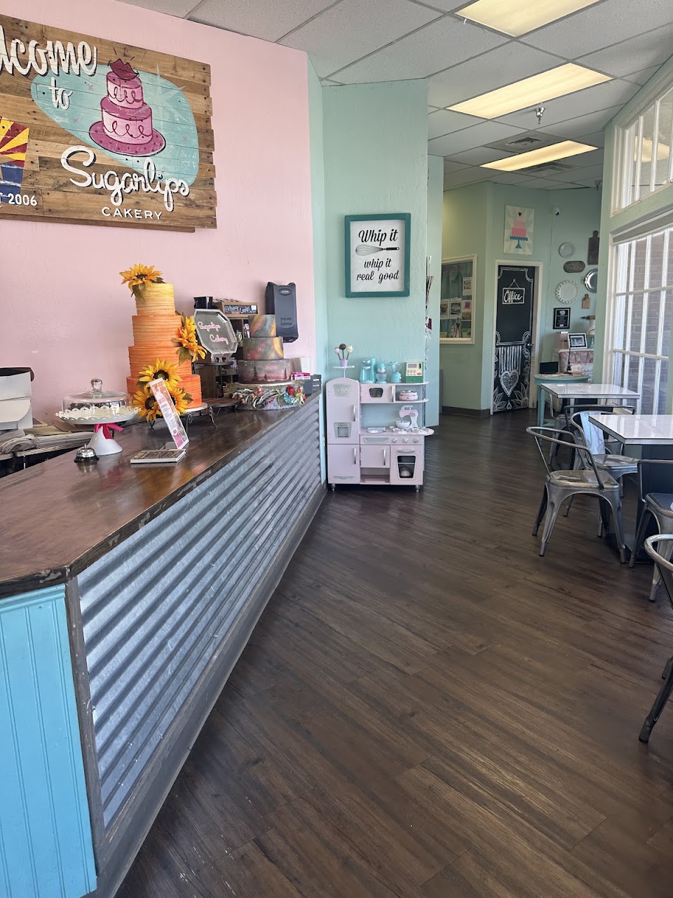Sugarlips Cakery