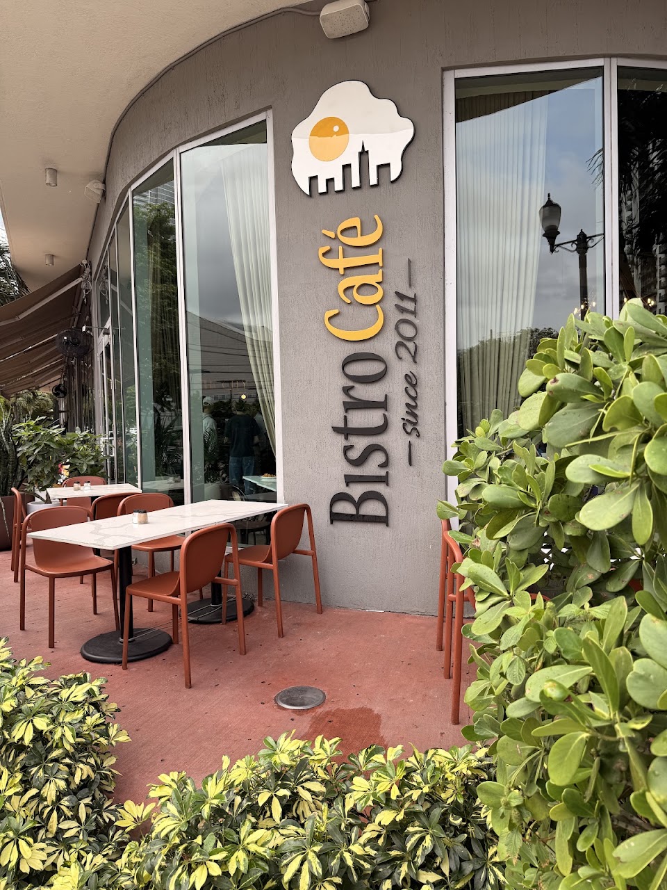Bistro Café