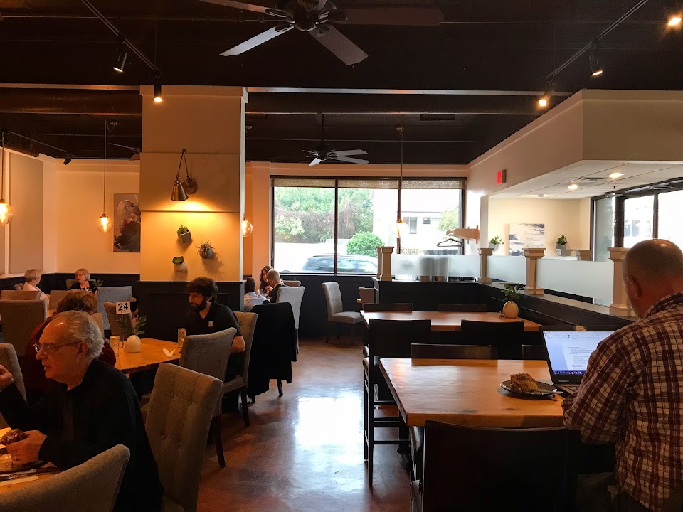 The Hawthorn Bistro & Bakery