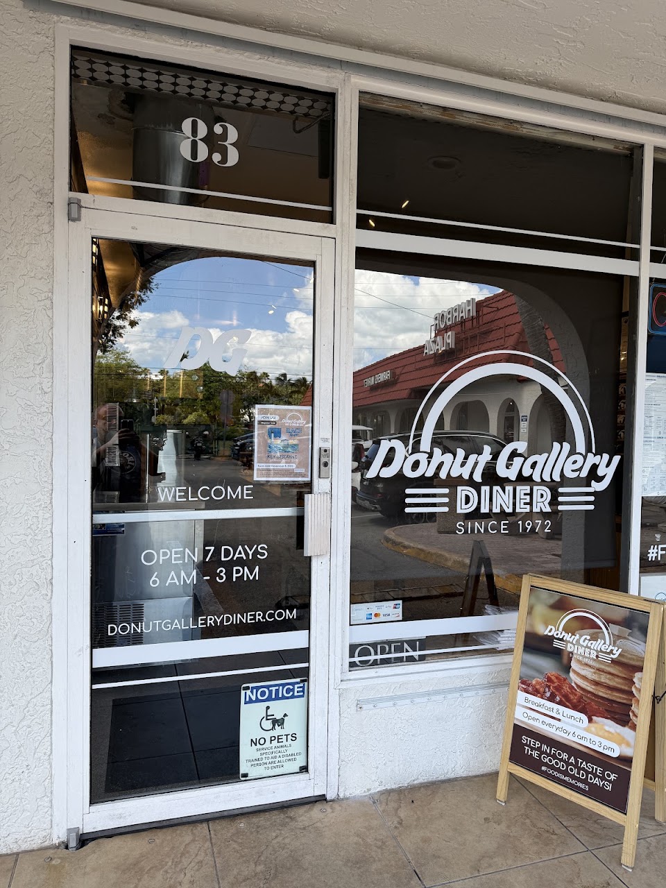Donut Gallery Diner