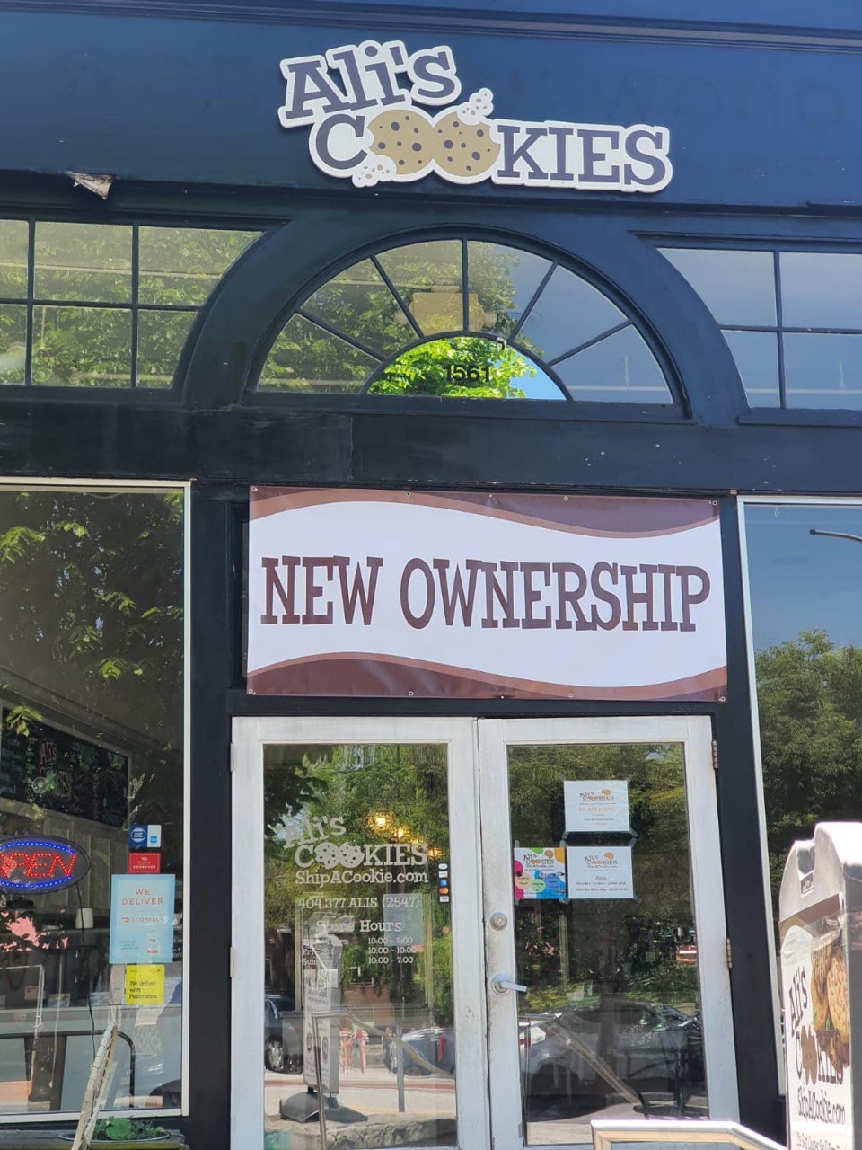 Ali's Cookies - Emory